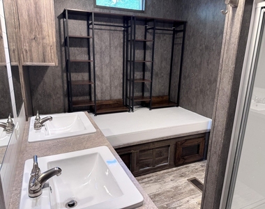 25 County Road 3893 W - Photo Thumbnail 10