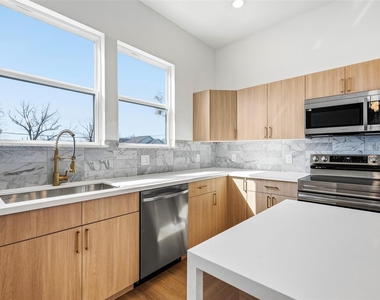 4209 Allston Street - Photo Thumbnail 12