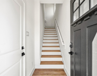 4209 Allston Street - Photo Thumbnail 6