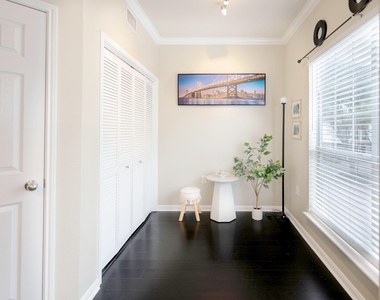 9200 Westheimer Road - Photo Thumbnail 11