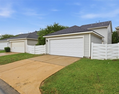 1613 Palcio Real Drive - Photo Thumbnail 40
