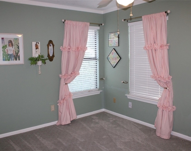 2619 Sailboat Drive - Photo Thumbnail 10