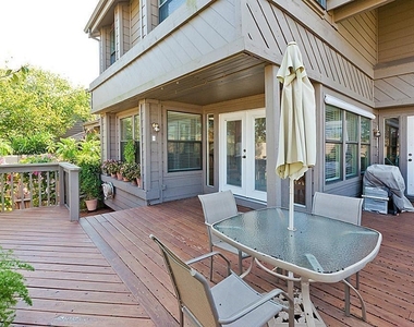 2619 Sailboat Drive - Photo Thumbnail 9