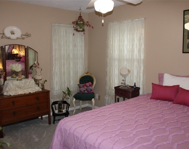 2619 Sailboat Drive - Photo Thumbnail 7
