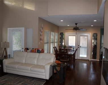 2619 Sailboat Drive - Photo Thumbnail 6