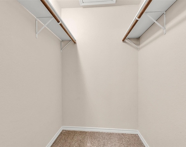 115 Bolero Way - Photo Thumbnail 12