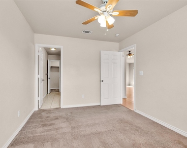 115 Bolero Way - Photo Thumbnail 17