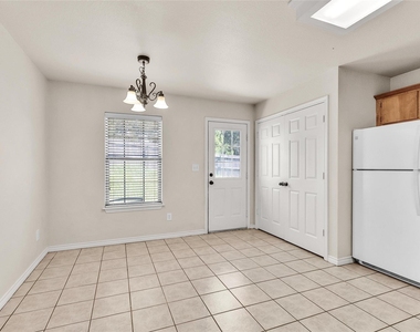 115 Bolero Way - Photo Thumbnail 7