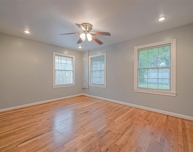 306 Graceland Street - Photo Thumbnail 18