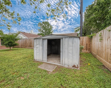 306 Graceland Street - Photo Thumbnail 30