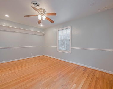 306 Graceland Street - Photo Thumbnail 23