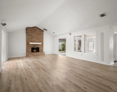 706 Shenandoah Drive - Photo Thumbnail 24