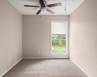 706 Shenandoah Drive - Photo Thumbnail 27