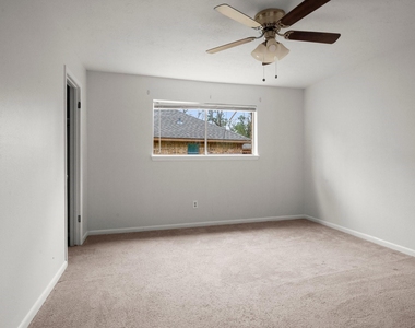 706 Shenandoah Drive - Photo Thumbnail 34