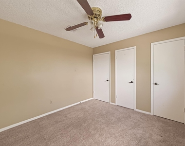 11331 Oakcenter Drive - Photo Thumbnail 18