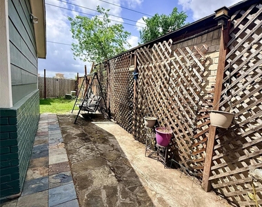 11331 Oakcenter Drive - Photo Thumbnail 30