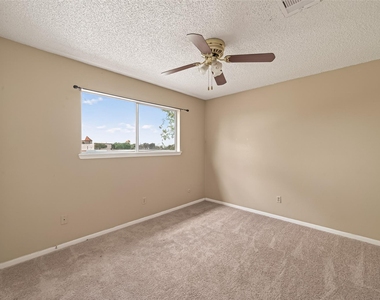 11331 Oakcenter Drive - Photo Thumbnail 17