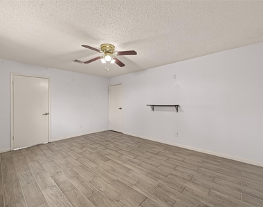11331 Oakcenter Drive - Photo Thumbnail 25
