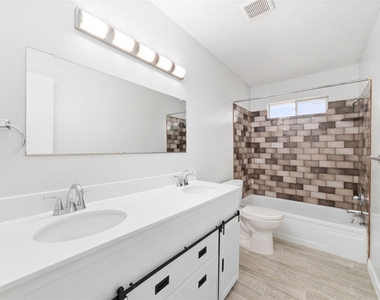 10522 Northview Drive - Photo Thumbnail 31