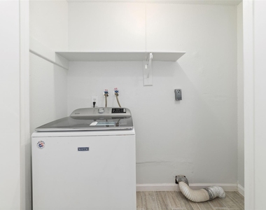 10522 Northview Drive - Photo Thumbnail 32