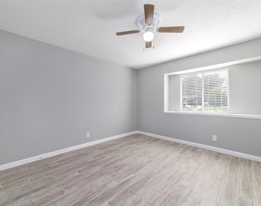 10522 Northview Drive - Photo Thumbnail 29