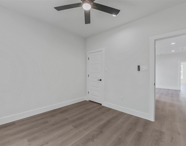 9311 Jutland Road - Photo Thumbnail 21