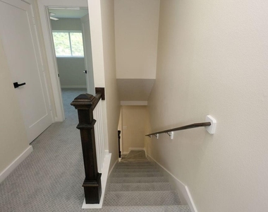 708 Staitti Street - Photo Thumbnail 11