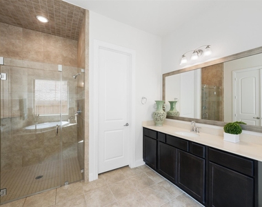 6007 Marsh Lake Court - Photo Thumbnail 16