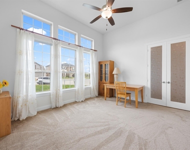 6007 Marsh Lake Court - Photo Thumbnail 9
