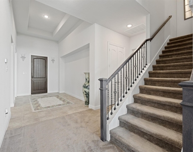 6007 Marsh Lake Court - Photo Thumbnail 2