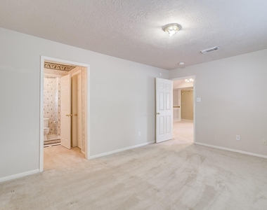 17323 Jackson Pines Drive - Photo Thumbnail 32