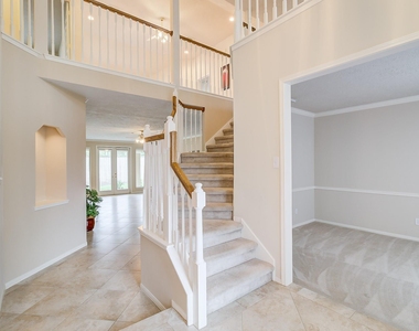 17323 Jackson Pines Drive - Photo Thumbnail 3