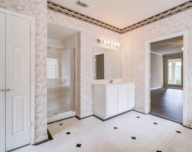 17323 Jackson Pines Drive - Photo Thumbnail 20