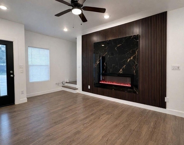 8141 Jeffery Street - Photo Thumbnail 1