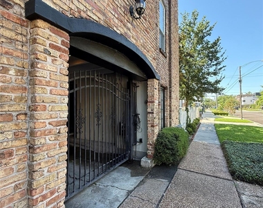 1909 Brun Street - Photo Thumbnail 47