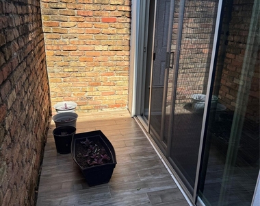 1909 Brun Street - Photo Thumbnail 13