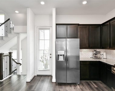 11012 Mikula Drive - Photo Thumbnail 33