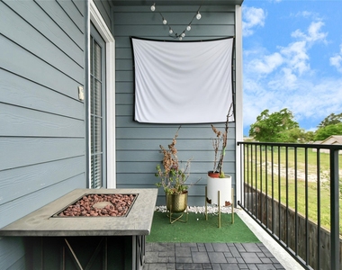 11012 Mikula Drive - Photo Thumbnail 15
