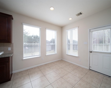 12802 Flat Creek Drive - Photo Thumbnail 10
