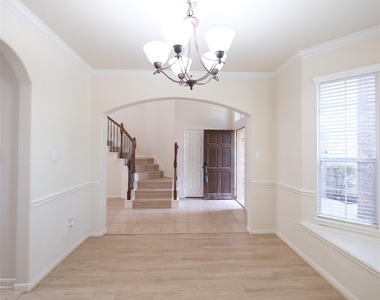 12802 Flat Creek Drive - Photo Thumbnail 11
