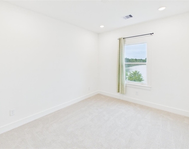9609 Valeca Drive - Photo Thumbnail 25