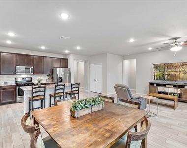 24714 Crimson Pine Drive - Photo Thumbnail 14