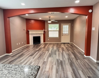 19115 Saddleville Mills Lane - Photo Thumbnail 10