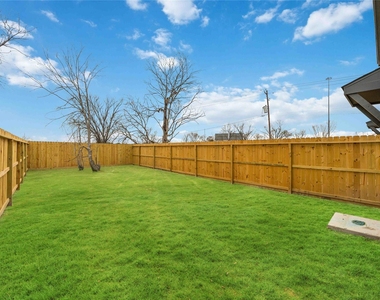 7706 Independence Street - Photo Thumbnail 20