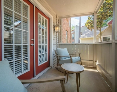 12800 Woodforest Boulevard - Photo Thumbnail 7