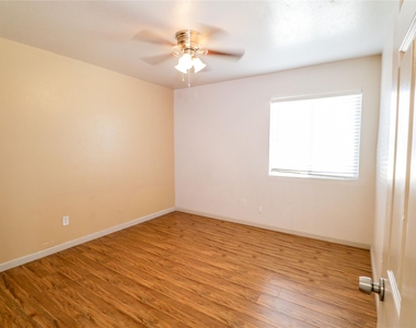 12635 Ashford Meadow Drive - Photo Thumbnail 8