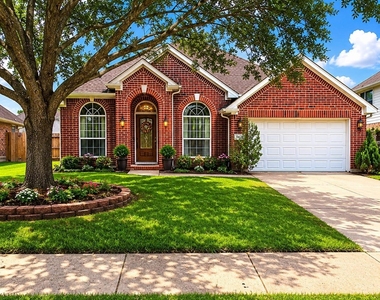 4010 Highland Vale Court - Photo Thumbnail 1