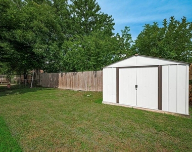6741 Goforth Street - Photo Thumbnail 7