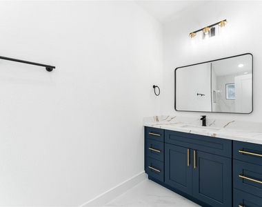 9406 Sandra Street - Photo Thumbnail 22