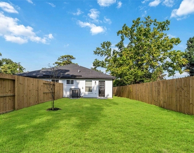 9406 Sandra Street - Photo Thumbnail 27